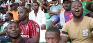 les-coulisses-du-match-elephants-de-cote-divoire-etalons-du-burkina-faso-au-stado-debimpe